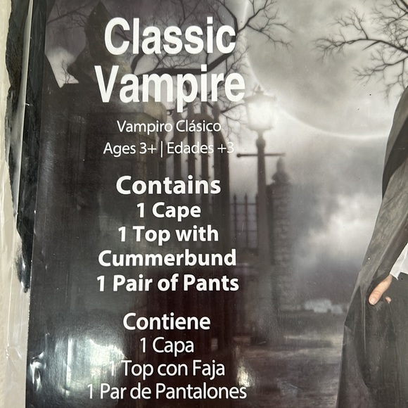 NWT Classic Vampire Costume Boy Size Medium 8 - Picture 4 of 7